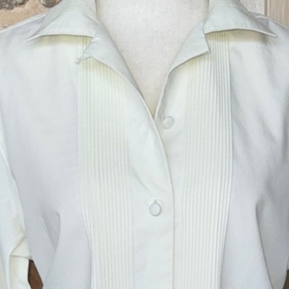 Vintage Talbots Classic Cream Ivory Pin-Tuck Button-Up Blouse Tuxedo Stripe Sz 6 - Picture 9 of 9